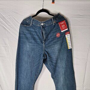 Levi Strauss Signature Women's Mid Rise Jeans - Size 20M (W35/L32) - NWT
